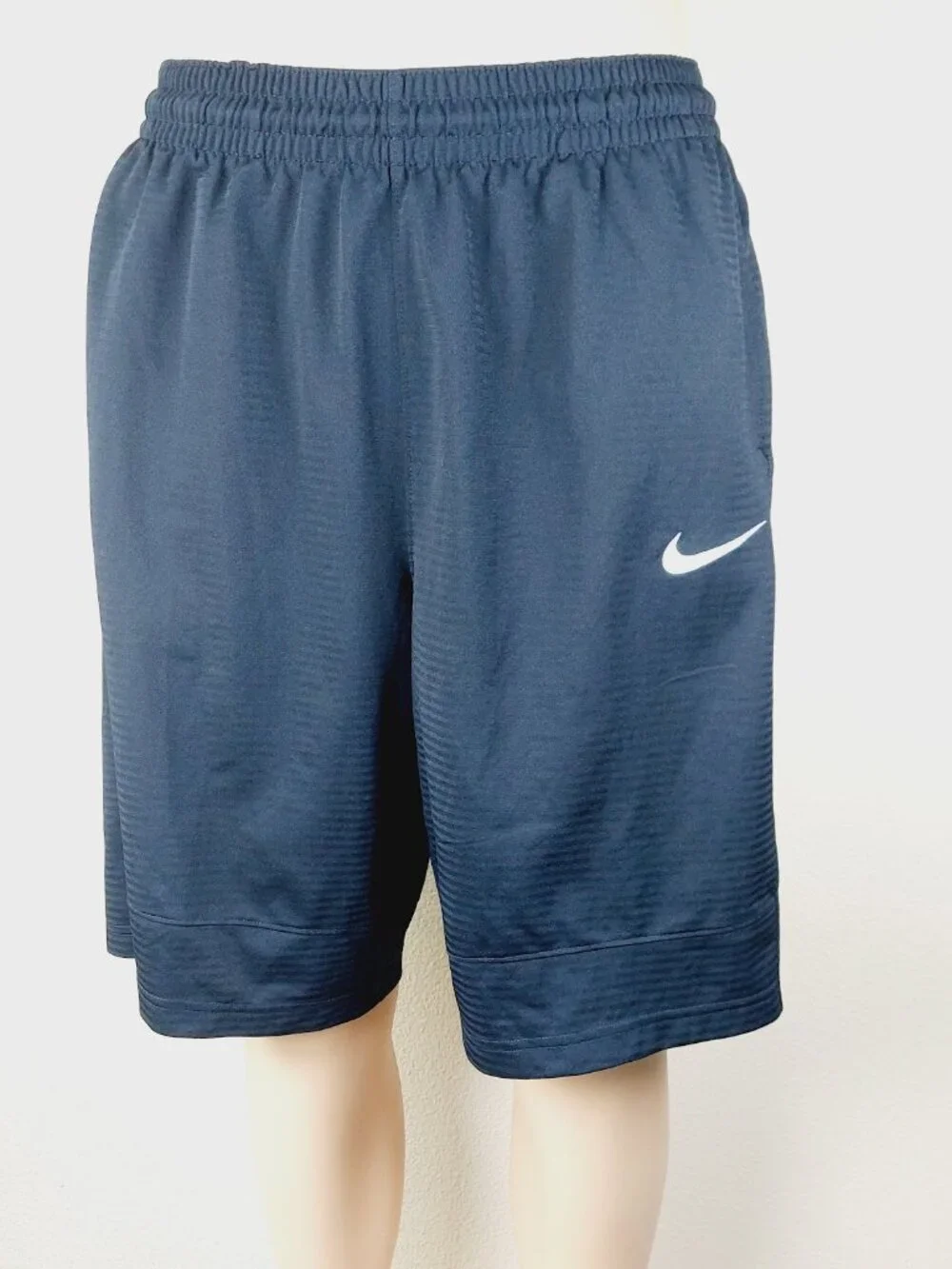 Nike Men's Black Icon Dri-Fit Breathable Knit Elastic Waist Basketball Shorts L